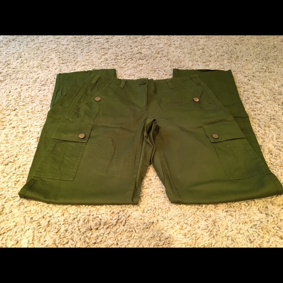 DKNY Green Cargo Pants - Fabulous! - Picture 2 of 8